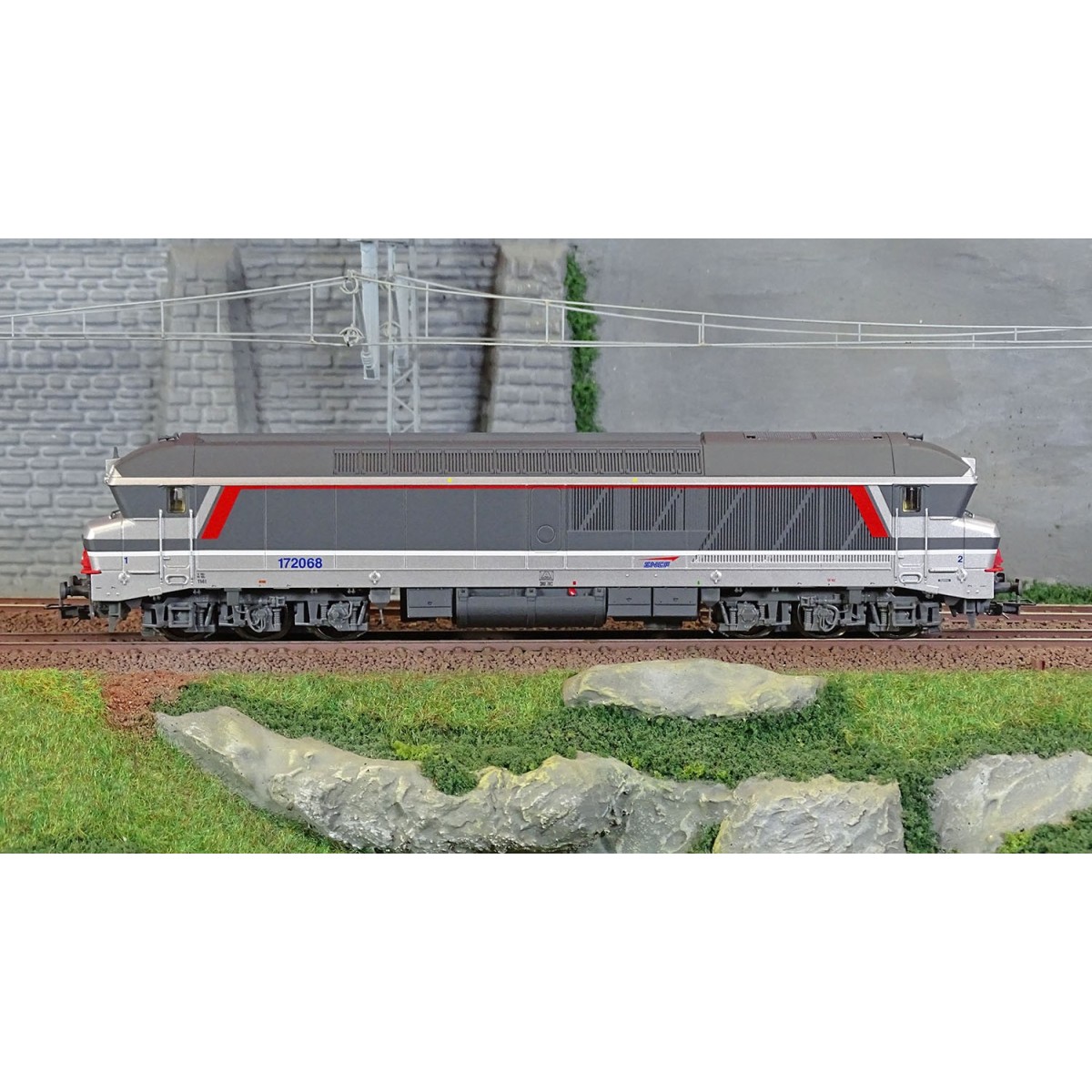 Jouef HJ2604 CC 72068 diesel locomotive, SNCF, Multiservice, Casque...