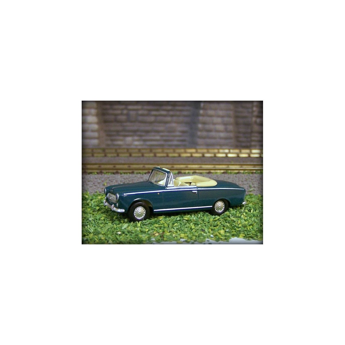 Sai 2532 Peugeot 403, metallic green - Sai_2532