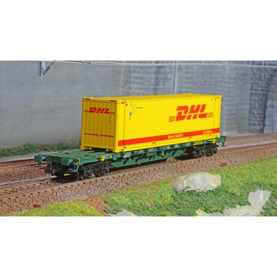 HR6575-Rivarossi HR6575 Sgnss type bogie container wagon, green livery, CEMAT, loaded with a 45' DHL container