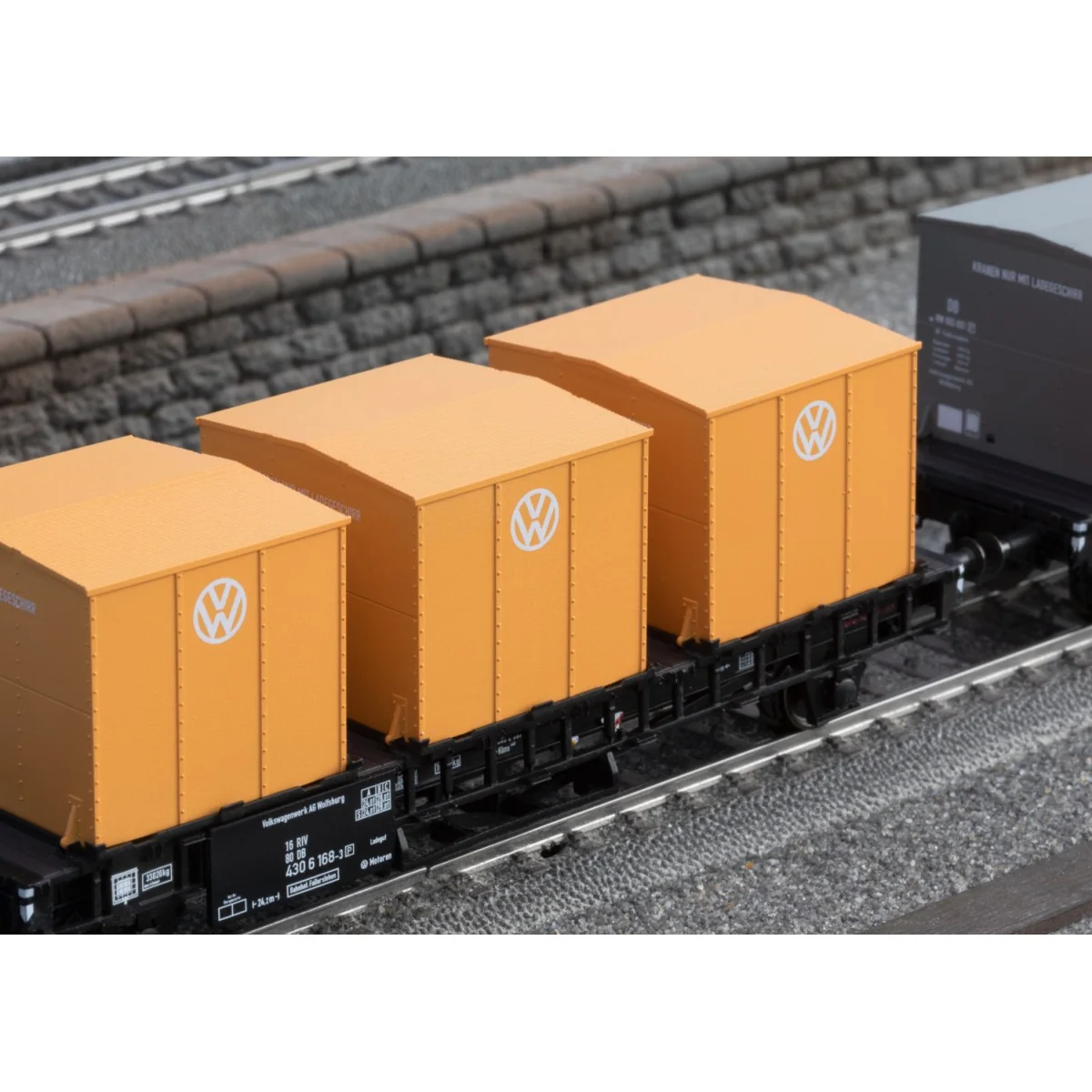 Marklin 46661 Wagons porte-conteneurs Laabs, DB, chargé conteneurs Volkswagen Marklin Marklin_46661 - 6 Marklin 46661 Wagons porte-conteneurs Laabs, DB, chargé conteneurs Volkswagen Marklin Marklin_46661 - 6