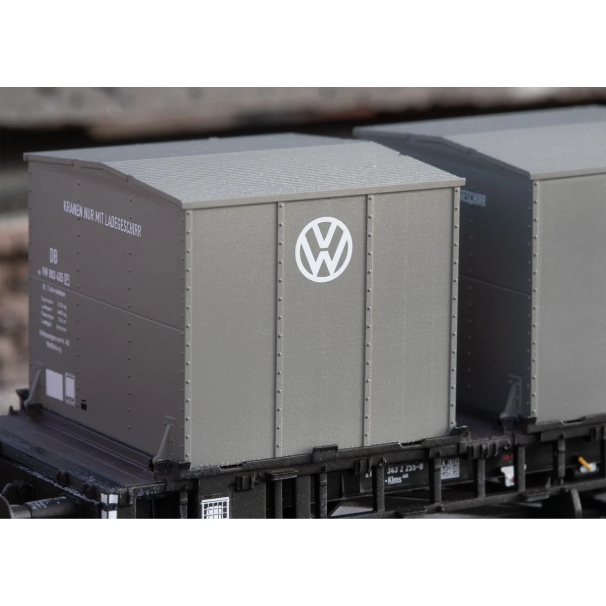 Marklin 46661 Laabs Container Wagon, DB, loaded with Volkswagen con...