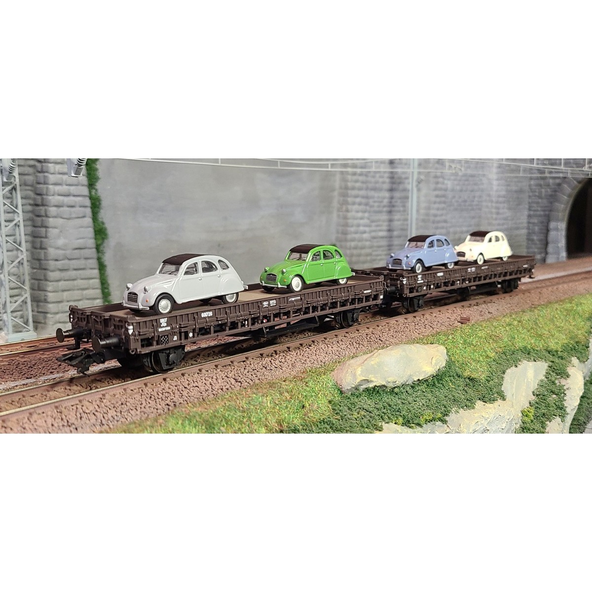 Marklin 46408 Set of 2 flat wagons with sideboards, type JQo, SNCF,...