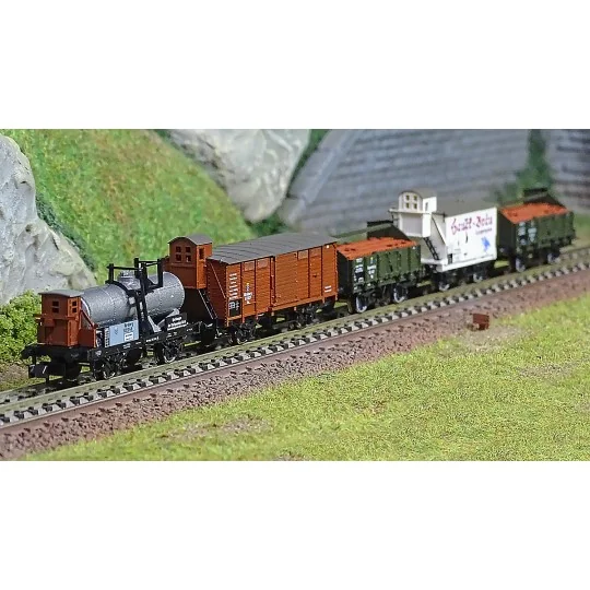 MiniTrix 15715 Set de 5 wagons marchandises, 150 ans de chemins de fer vicinaux, K.Bay.Sts.B., échelle N Trix Trix_15715 - 1 Trix_15715-MiniTrix 15715 Set de 5 wagons marchandises, 150 ans de chemins de fer vicinaux, K.Bay.Sts.B., échelle N