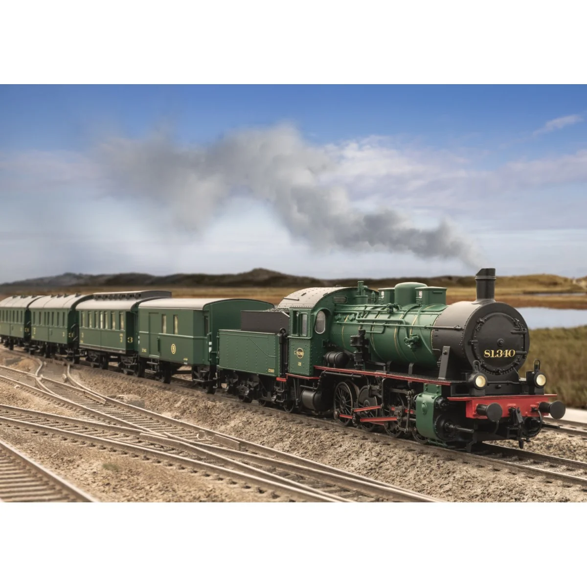 Trix 25539 Class 81 Steam Locomotive, SNCB/NMBS, Moss Green/Black L...