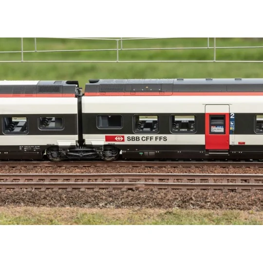 Trix_25810-Trix 25810 TGV EC 250 railcar as RABe 501 "Giruno", SBB, digital sound