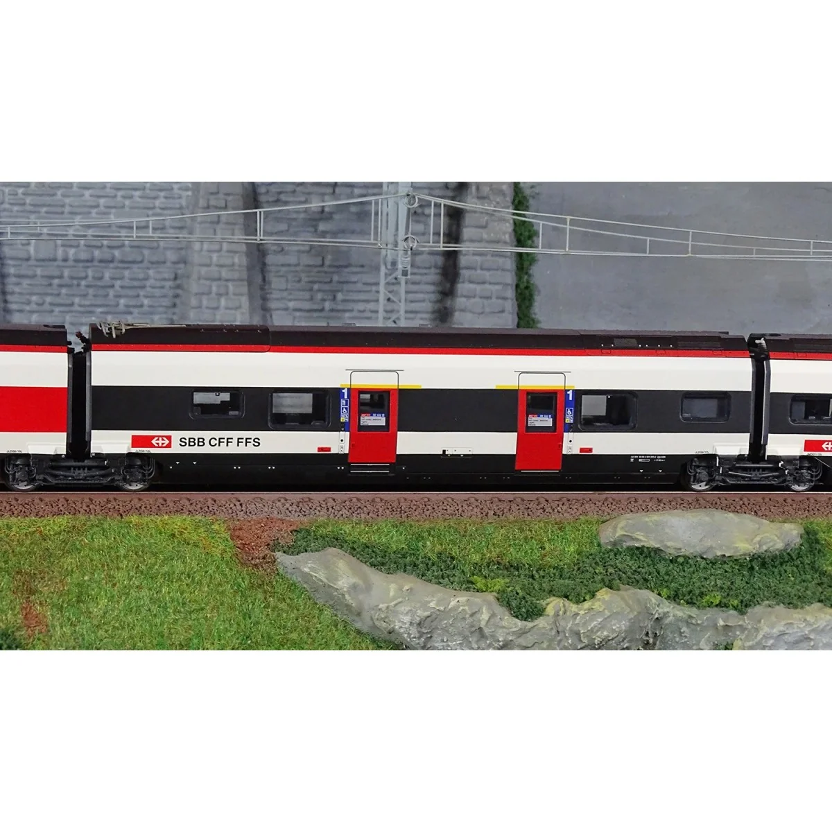 Trix 25810 Autorail TGV EC 250 en tant que RABe 501 "Giruno", CFF, digitale sonore Trix Trix_25810 - 6
