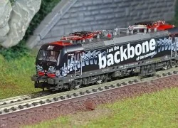 Fleischmann 739347 Vectron 193 318-3 electric locomotive, DB AG, bl...