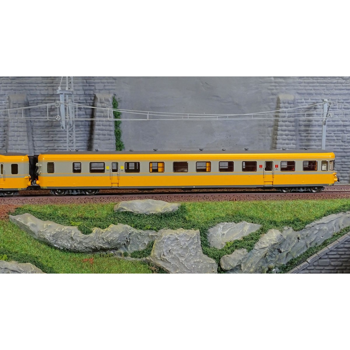 Ree Modeles MB175.S RGP 2 X 2706 railcar, orange and concrete, SNCF...