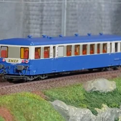 Ree Modeles VB448 Remorque d'autorail modernisé XR-8285, Bleu, SNCF, Dijon, éclairé Ree Modeles VB-448 - 1