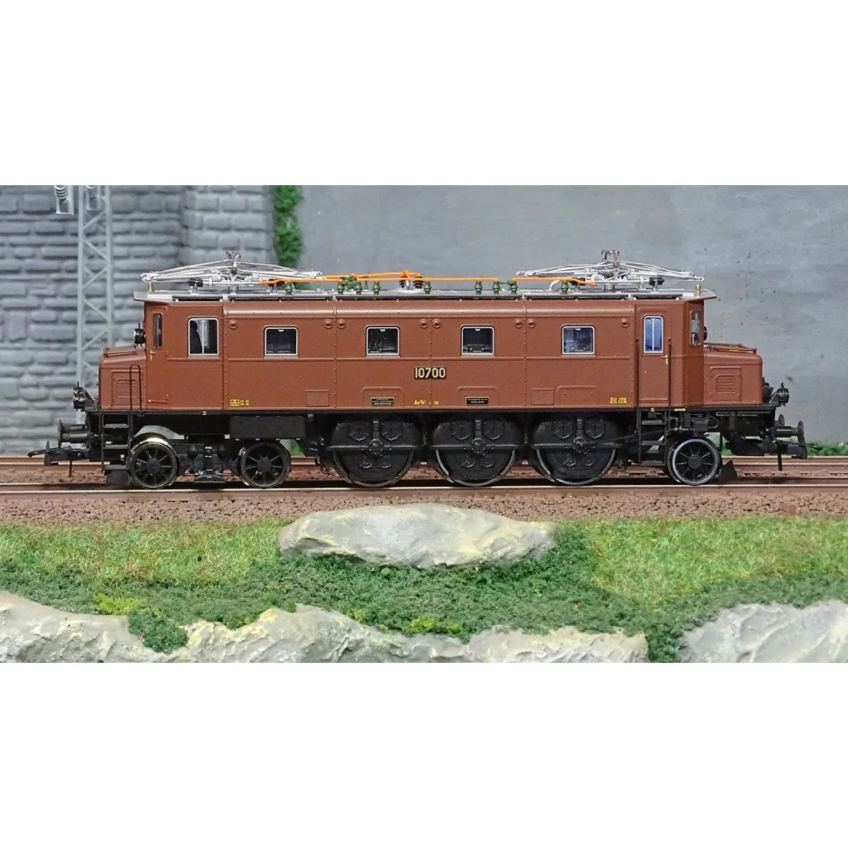 Roco 70089 Electric Locomotive Ae 3/6ˡ 10700, SBB Roco 70089 Electric Locomotive Ae 3/6ˡ 10700, SBB