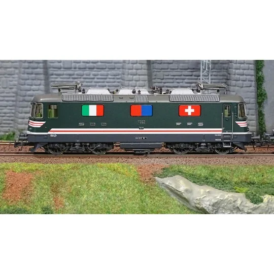 Roco_71414-Roco 71414 Set of 2 Re 10/10 Double Traction Electric Locomotives, SBB
