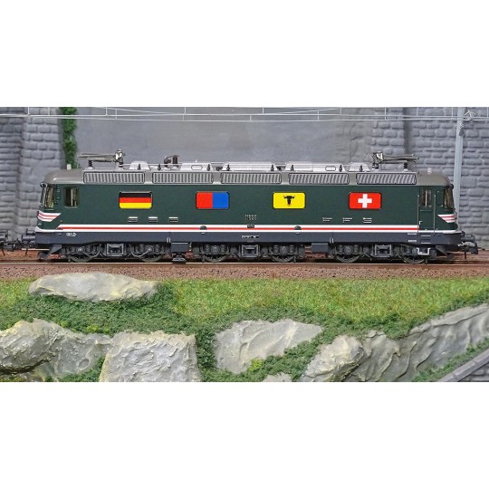 Roco_71414-Roco 71414 Set of 2 Re 10/10 Double Traction Electric Locomotives, SBB