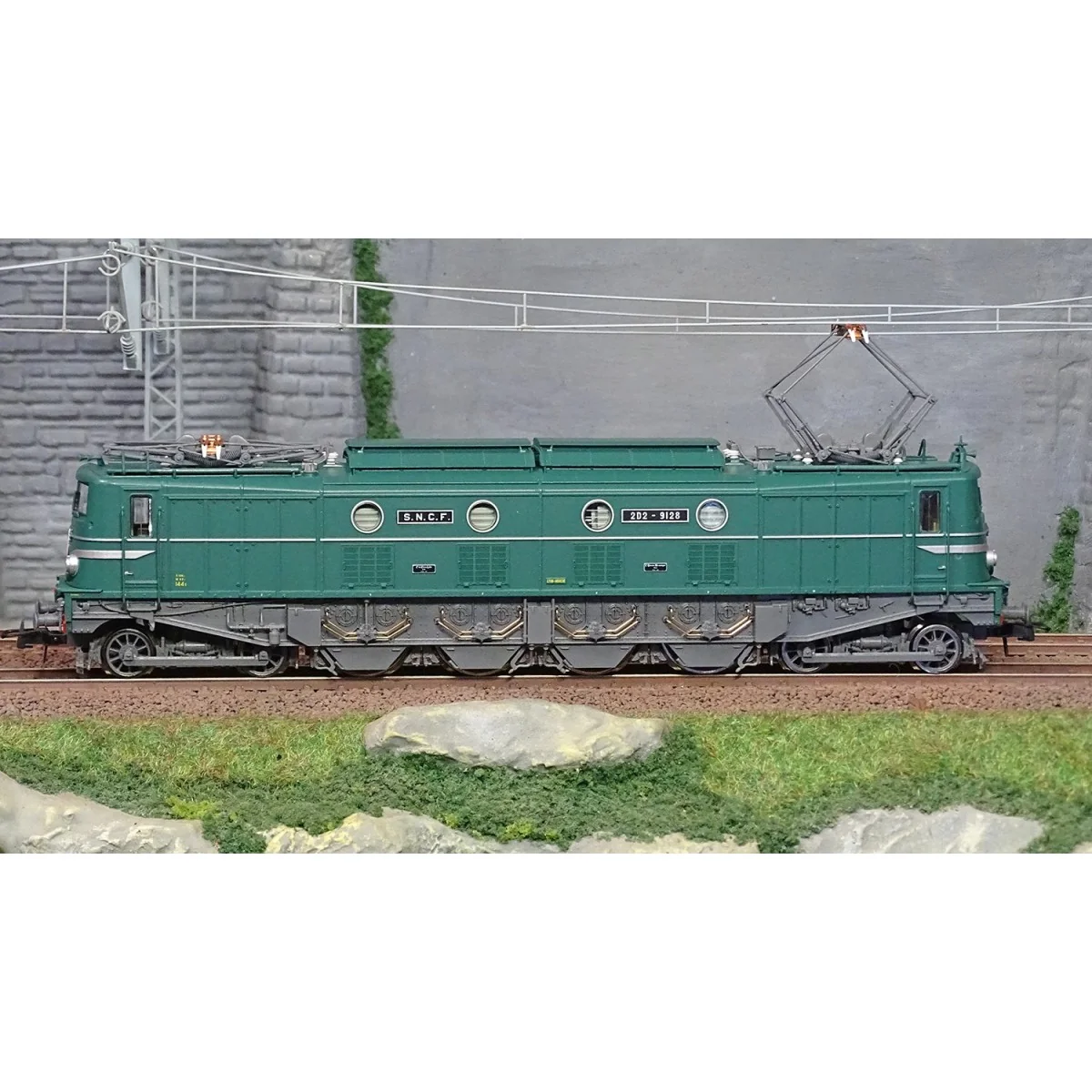 Roco 70470 2D2 9128 Electric Locomotive, SNCF - Roco_70470