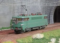 - Ree Modeles - MB-140