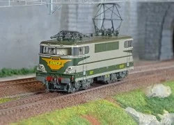 - Ree Modeles - MB-196.S