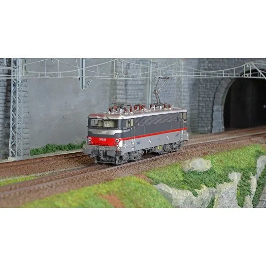 MB-200-Ree Modeles MB200 BB 16027 Electric Locomotive, Multiservice, Acheres