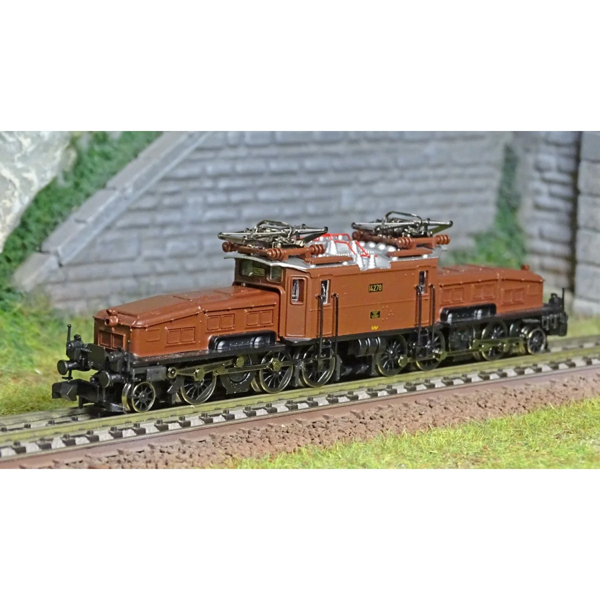 Arnold HN2431 Crocodile electric locomotive Ce 6/8 II 14278, SBB, b...