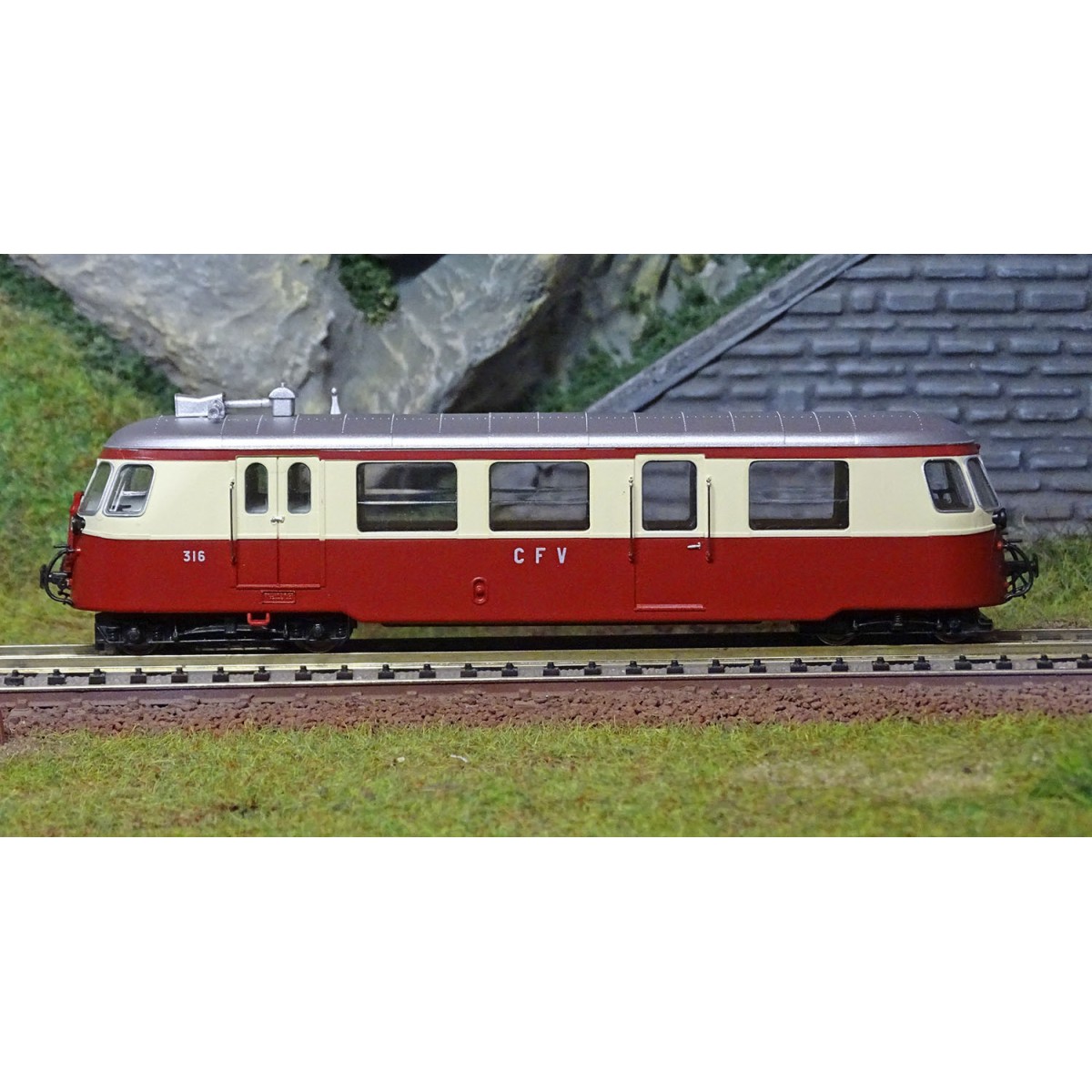 Ree Modeles VM003.S CFV Billard A80 D Railcar No. 316, Ruby/Cream, ...