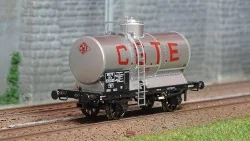 Ree modeles WB709 Wagon citerne OCEM 19, SNCF, métal châssis noir, C.G.T.E. Ree Modeles WB-709 - 1