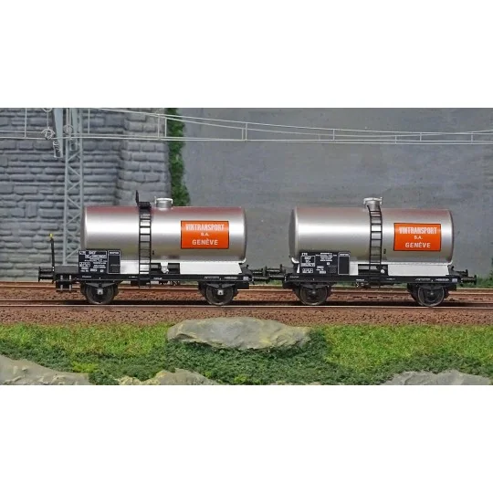 Ree Models WB716 Set of 2 OCEM 29 tank wagons, SNCF, metal chassis,... WB-716-Ree Models WB716 Set of 2 OCEM 29 tank wagons, SNCF, metal chassis, black, VINTRANSPORT GENEVE