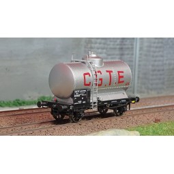 Ree Models WB717 OCEM 29 Tank Wagon, SNCF, Metal, Black Chassis, CG...