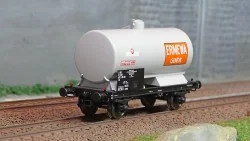 Ree modeles WB721 Wagon citerne OCEM 29, SNCF, gris châssis noir, ST RAPHAËL Ree Modeles WB-721 - 1