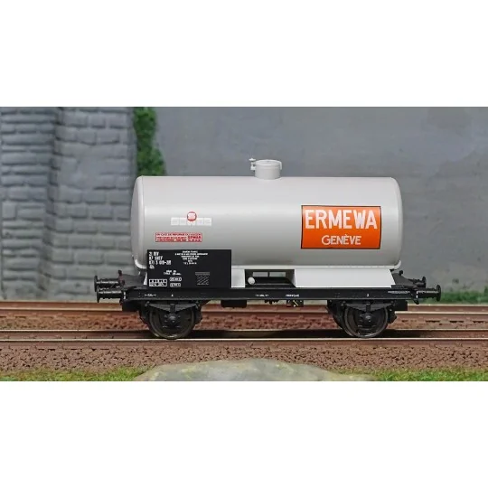 Ree models WB721 OCEM 29 tank wagon, SNCF, grey with black chassis,... WB-721-Ree models WB721 OCEM 29 tank wagon, SNCF, grey with black chassis, ST RAPHAËL