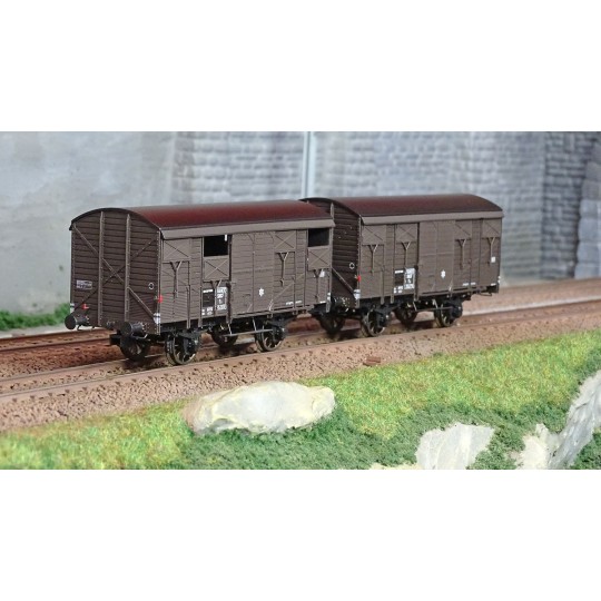 WB-737-Ree Models WB737 Set of 2 ex-covered produce wagons PLM 20 T, Brown Wagon 540, SNCF
