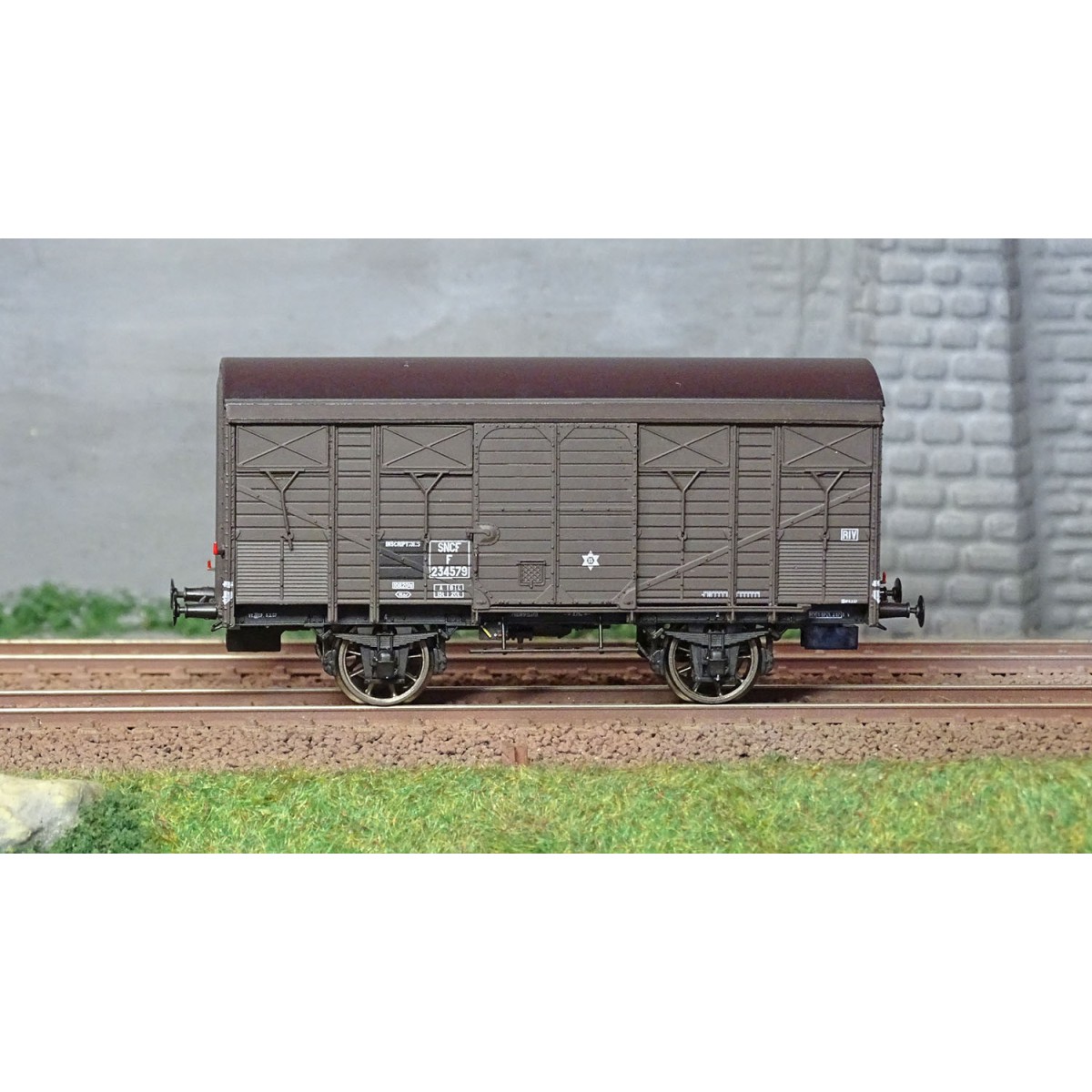 Ree modeles WB740 Wagon Primeur ex-couvert PLM 20 T, brun wagon 540, SNCF Ree Modeles WB-740 - 2