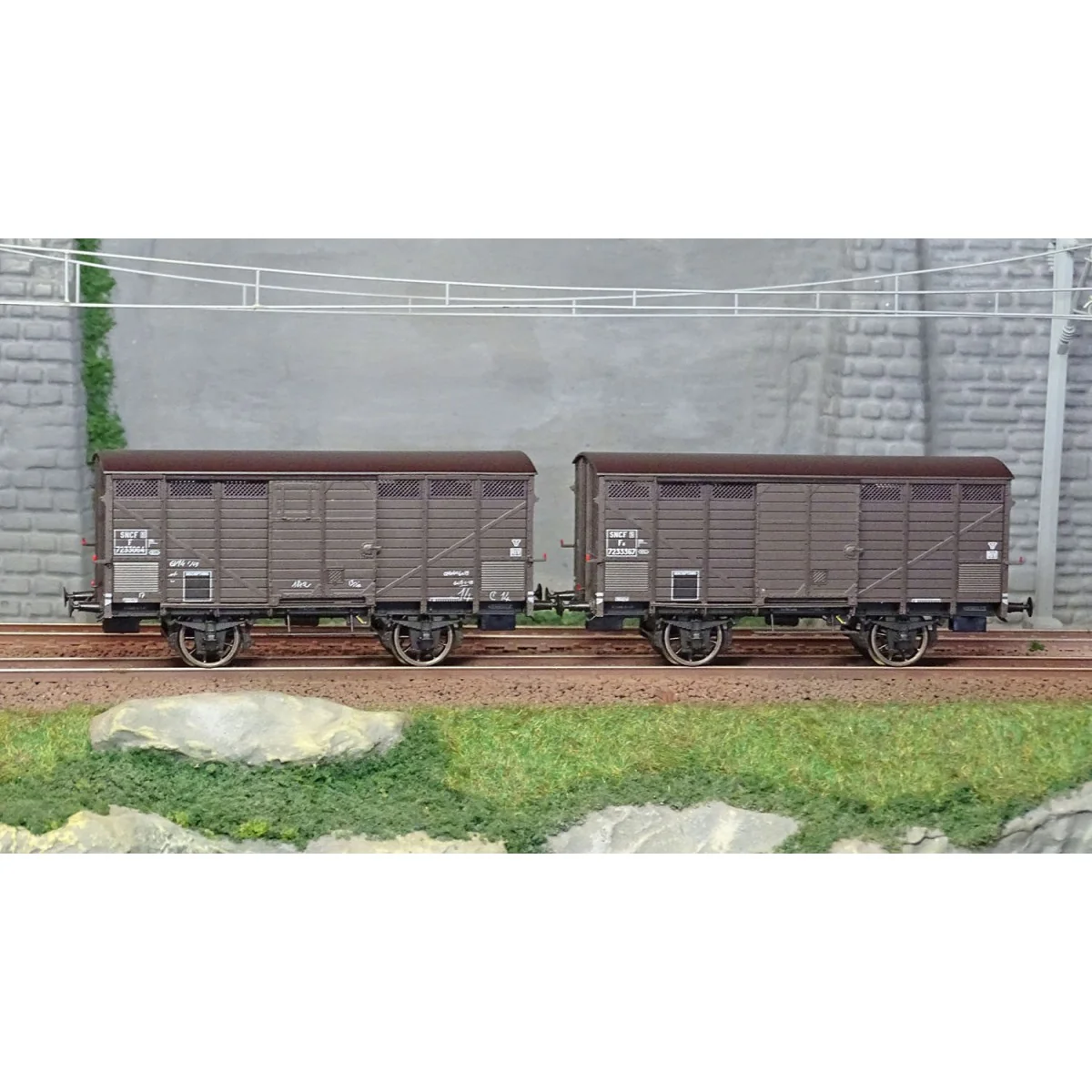 Ree Models WB745 Set of 2 Fruit Wagons Type 2 ex-10T PLM, brown 540...