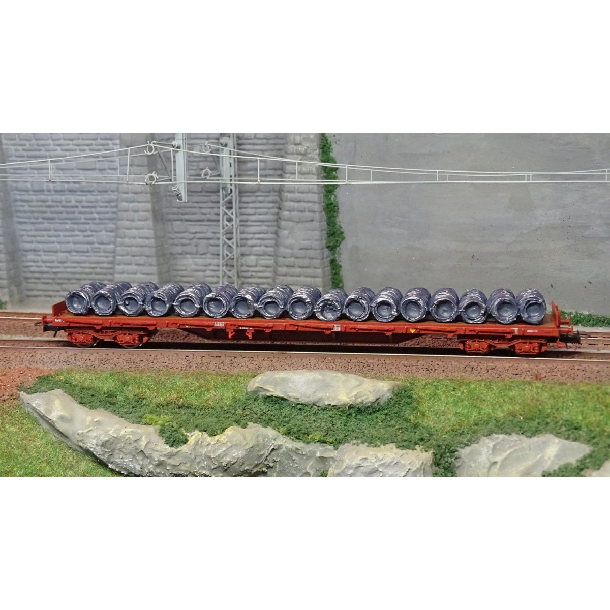 Electrotren HE6033 Flat wagon with shoring MMQ, RENFE, delivered br...
