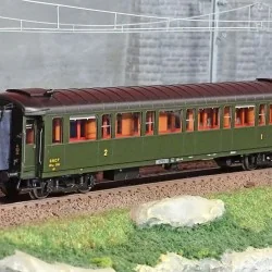 Ree modeles VB453 Voiture voyageurs métallisée, ex-PLM, SNCF, A3B4, vert 306, ep. III Ree Modeles VB-453 - 1