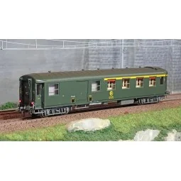 Ree Models VB461 Metallic passenger car, ex-PLM, SNCF, A4D, green 3...