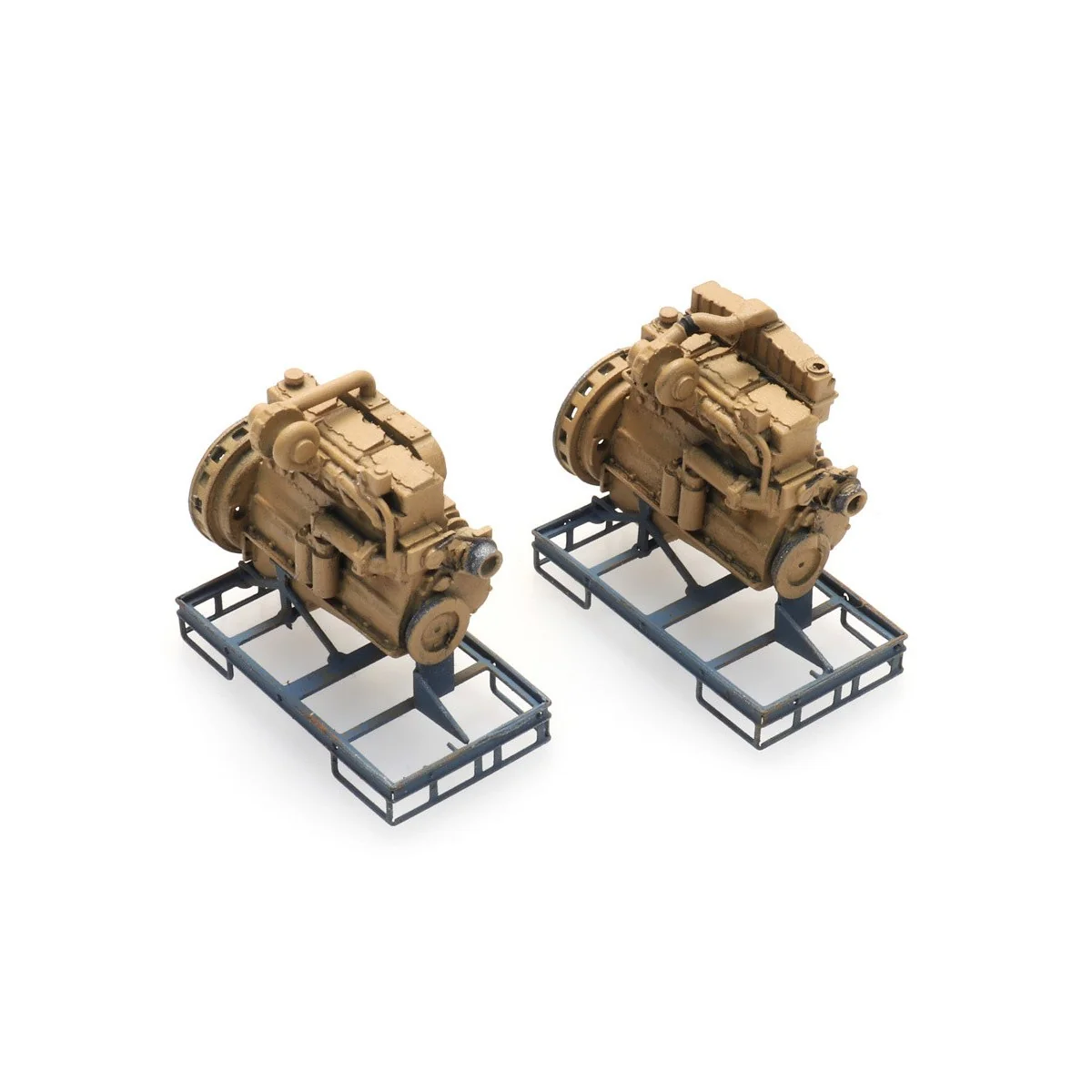 Artitec 387.510 Industrial diesel engines on transport pallet (x2) Artitec 387.510 Industrial diesel engines on transport pallet (x2)