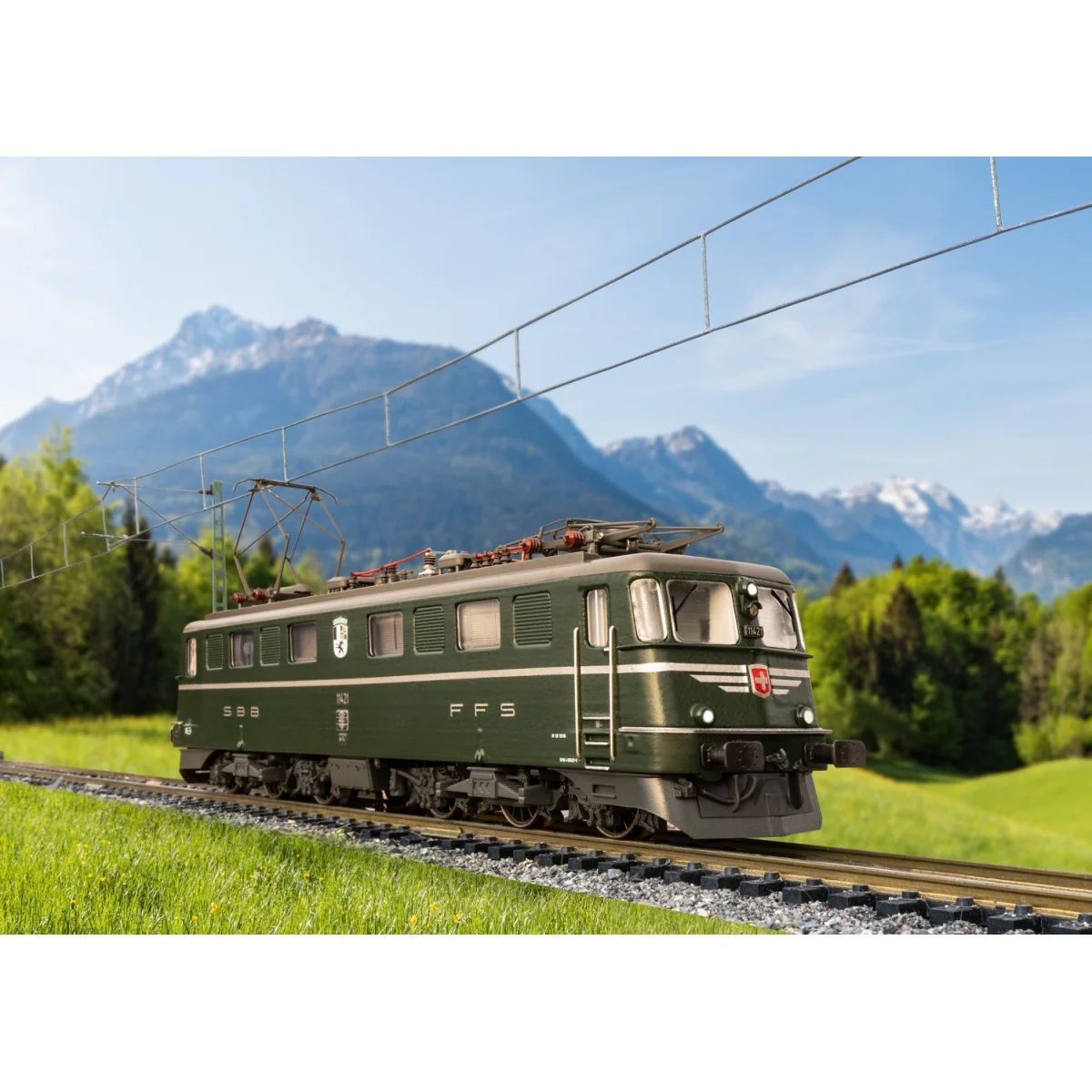 Trix 25666 Electric Locomotive Ae 6/6, SBB, digital sound - Trix_25666