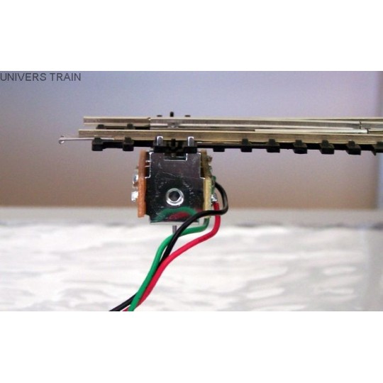 R8014-Jouef R 8014 Electric turnout motor under table