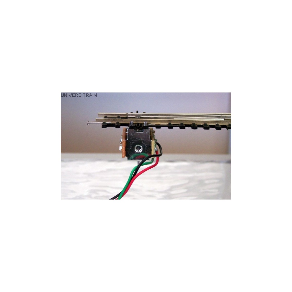 Jouef R 8014 Electric turnout motor under table - R8014