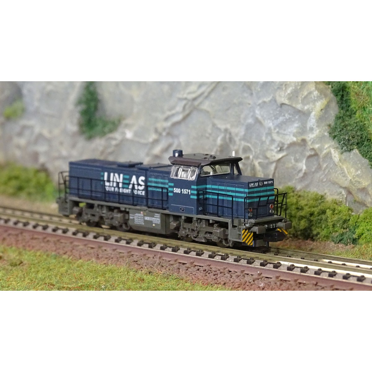 Piko 40482 Diesel locomotive G1206 Lineas, NS - Piko_40482