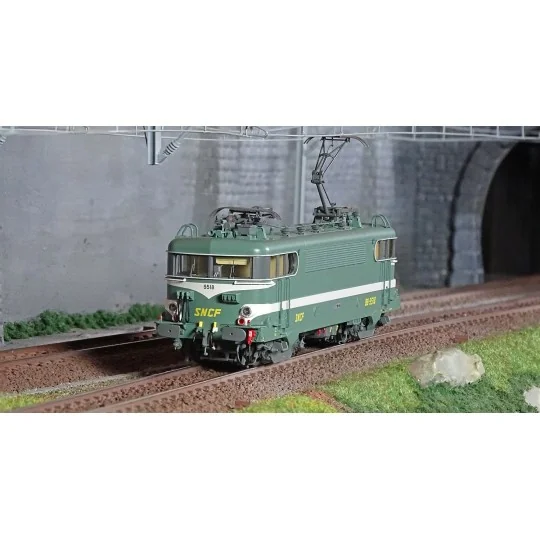 Lsm_10227-LS Models 10227 Locomotive électrique BB 9518, SNCF, vert, livrée Béziers, logo Beffara jaune, Avignon