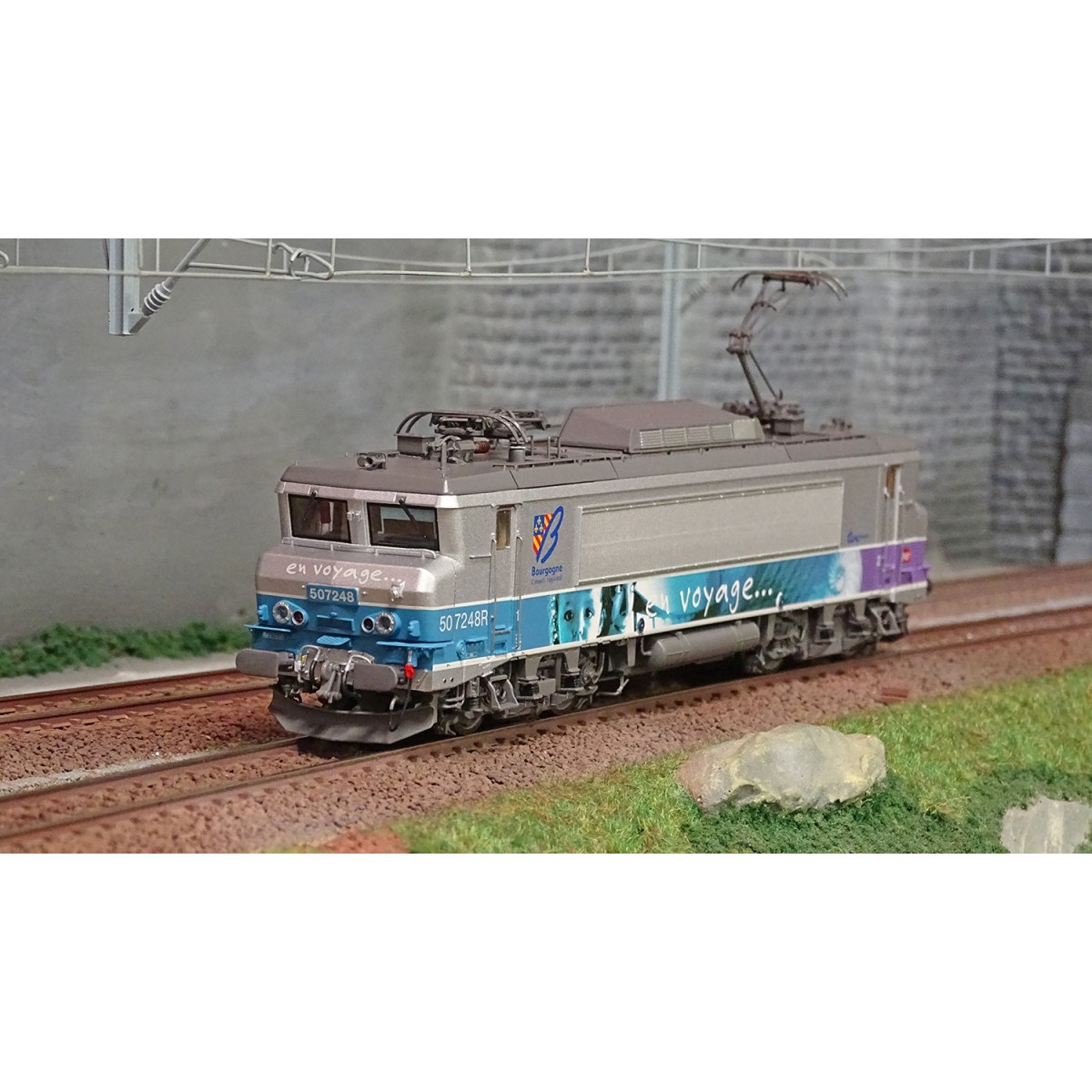 LS Models 11203 BB 7248R electric locomotive, SNCF, TER Bourgogne, ...