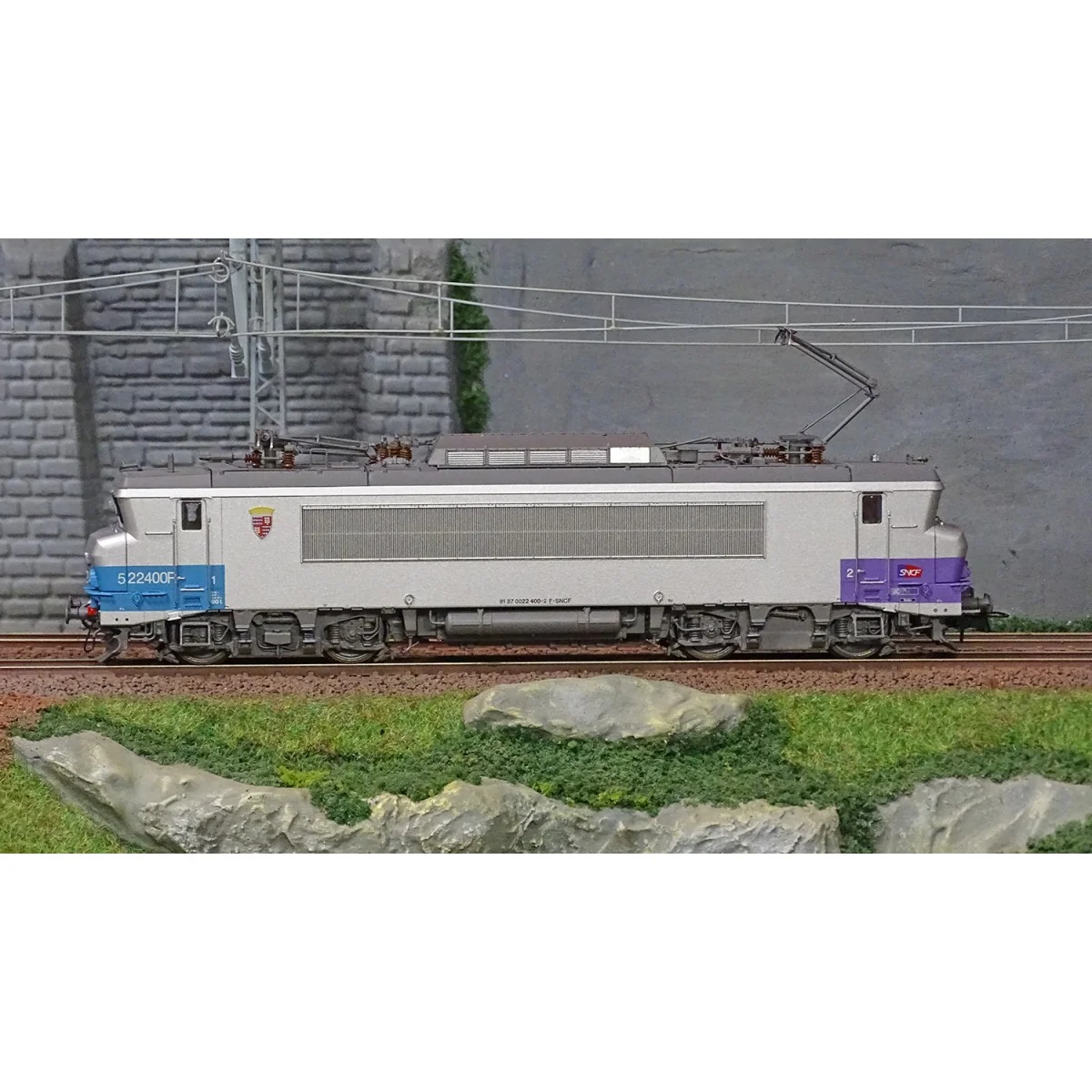 LS Models 11057 BB 22400R electric locomotive, SNCF, Simplified En ... LS Models 11057 BB 22400R electric locomotive, SNCF, Simplified En ...