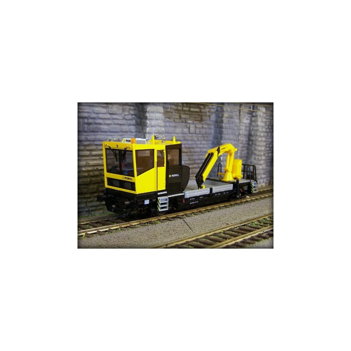 Viessmann 26100 Diesel railcar, Robel 54.22 with crane, unpowered -... Viessmann 26100 Diesel railcar, Robel 54.22 with crane, unpowered -...