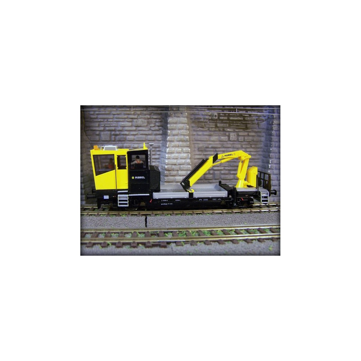 Viessmann 26100 Diesel railcar, Robel 54.22 with crane, unpowered -... Viessmann 26100 Diesel railcar, Robel 54.22 with crane, unpowered -...