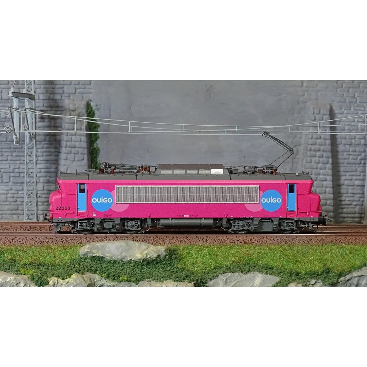 LS Models 11103S BB 22323 Electric Locomotive, SNCF, Ouigo Livery, ...