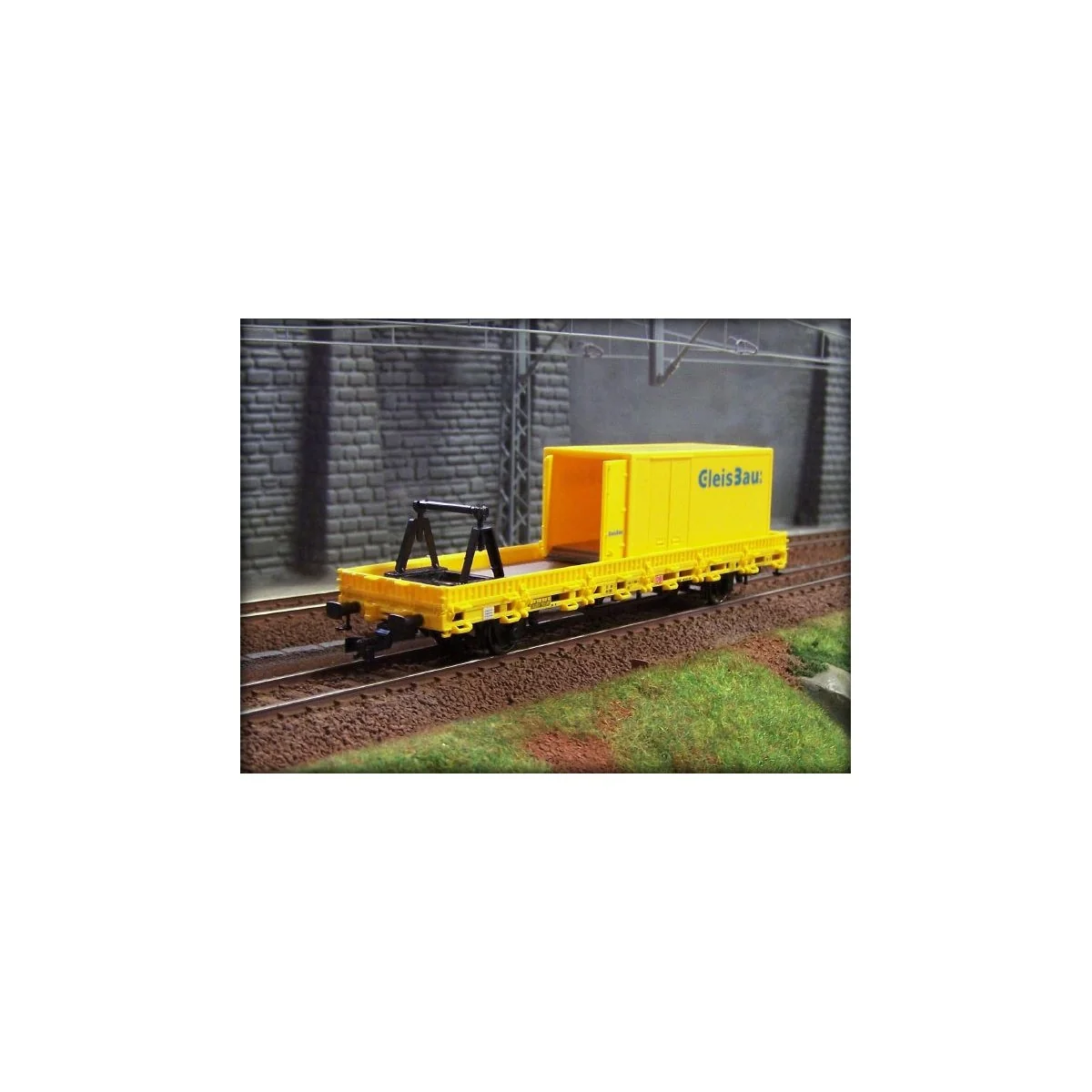 Kibri 26264 Flat axle workshop wagon with container - Kibri_26264