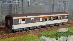 LS Models 40156 Voiture Corail, Grill Express, Logo encadré, SNCF, Plaque Palatino Ls models Lsm_40156 - 1