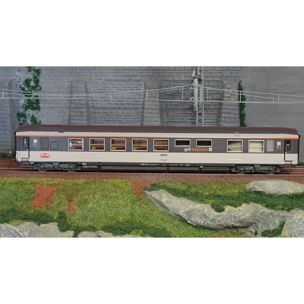 LS Models 40156 Voiture Corail, Grill Express, Logo encadré, SNCF, Plaque Palatino Ls models Lsm_40156 - 3