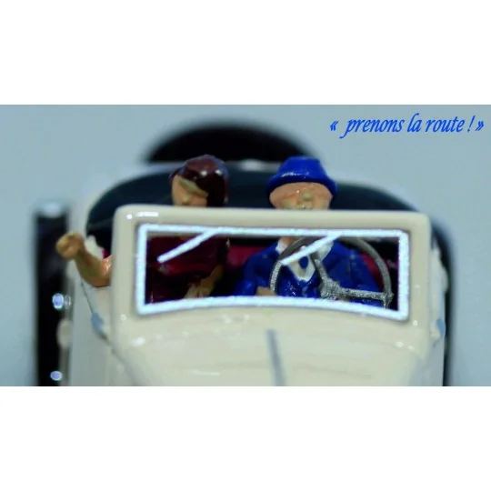 Sai_1604-SAI 1604 Citroën Traction open convertible, beige, with a driver and a passenger