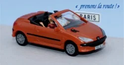 SAI 1633 Peugeot 206 CC ouverte tangerine, avec conducteur et 1 passager Sai Sai_1633 - 1