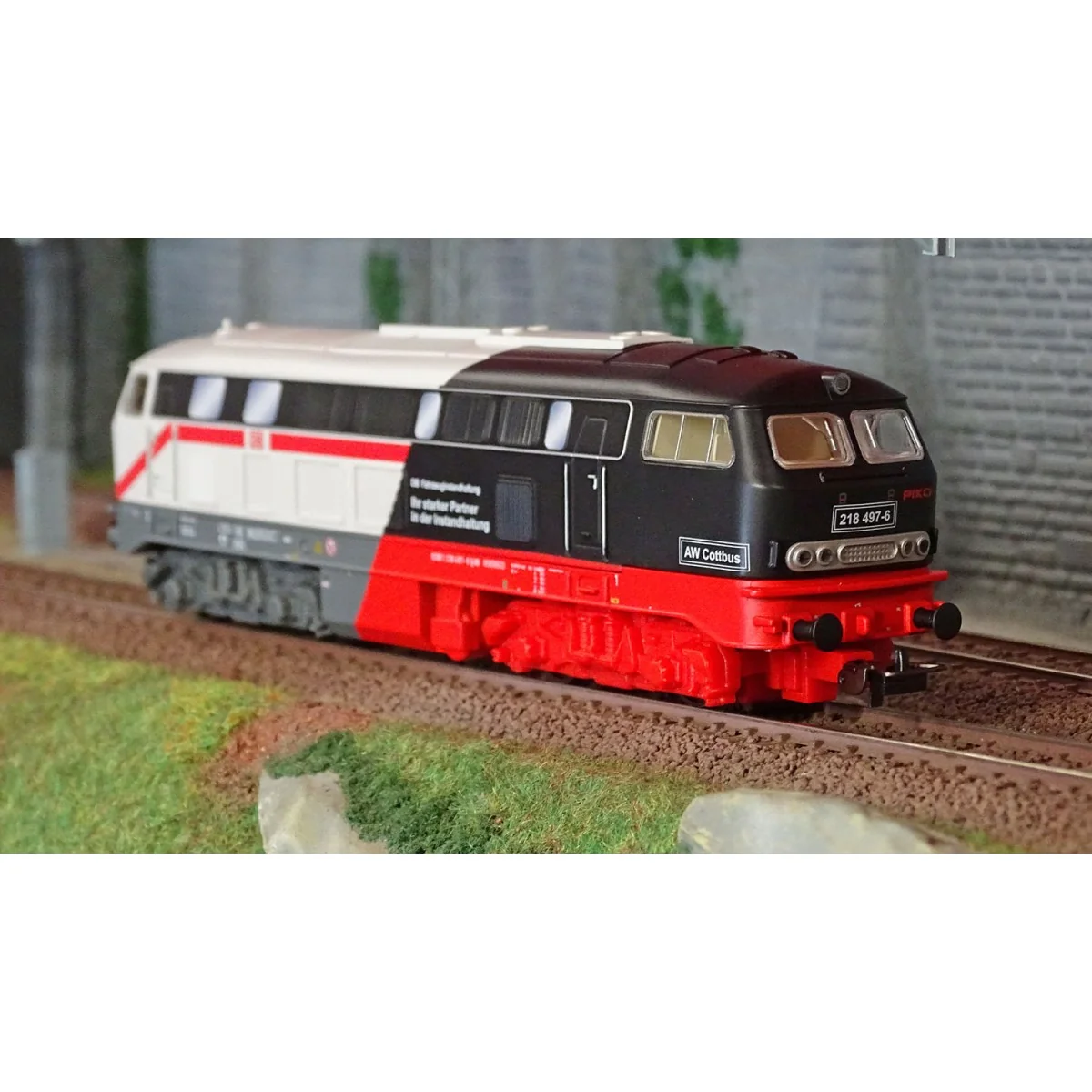 Piko 57400 Diesel locomotive 218 497-6 Piko/Märklin, DB AG - Piko_5...